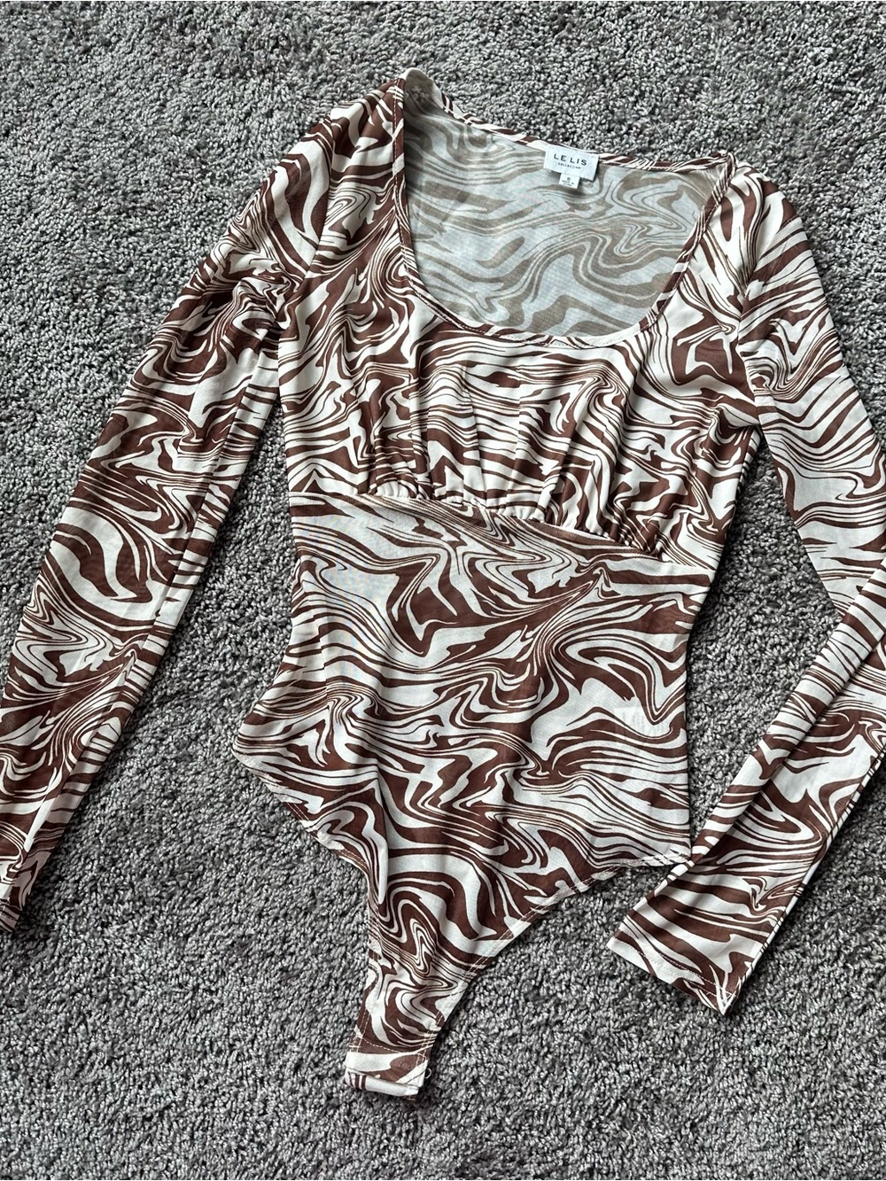Le Lis Brown & Cream Swirl Long Sleeve Scoop Neck Bodysuit